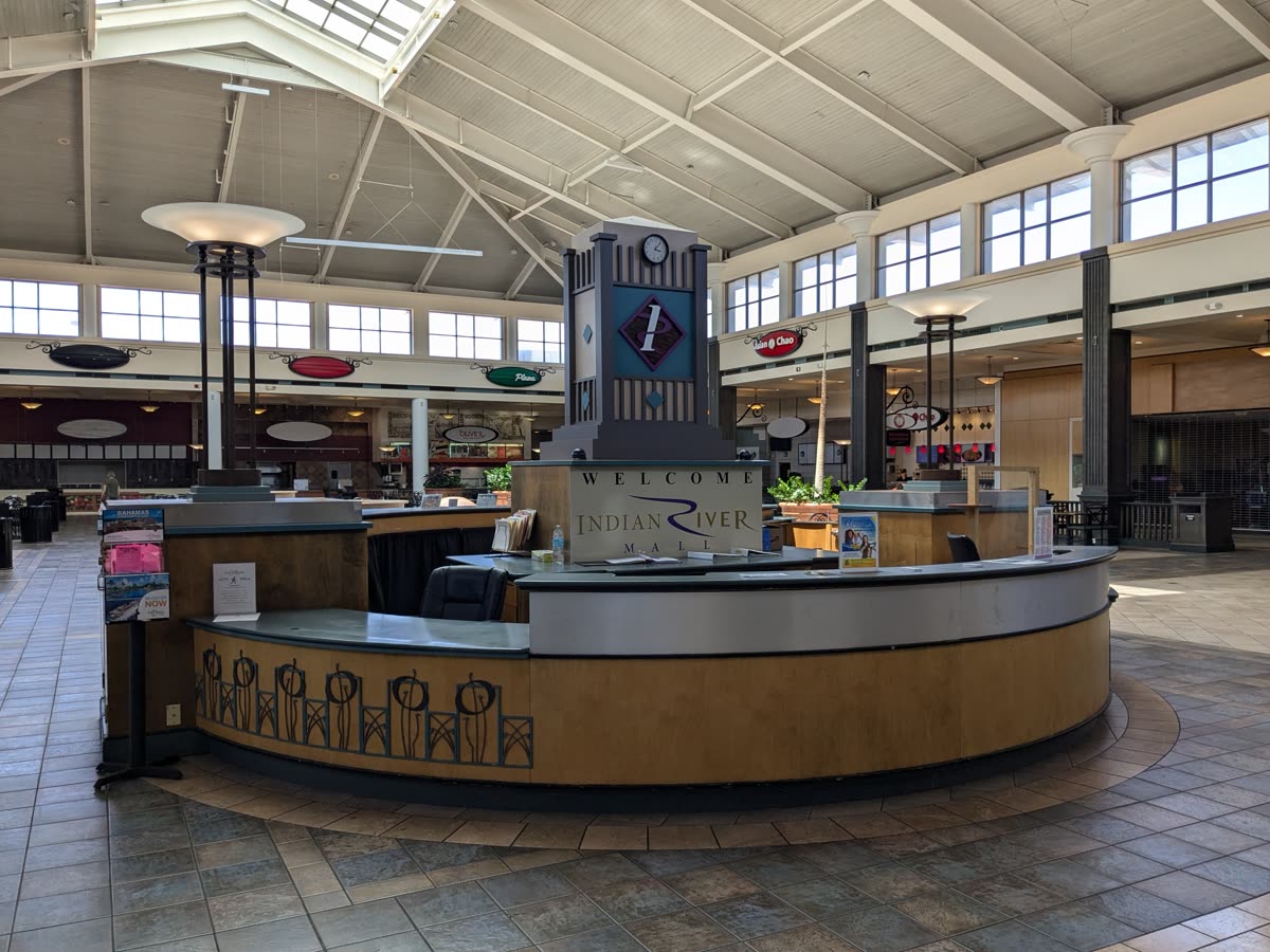 Customer Service Desk, Indian River Mall, Vero Beach, Florida — 다이슨 공식 입장 — 리콜과 보증 범위