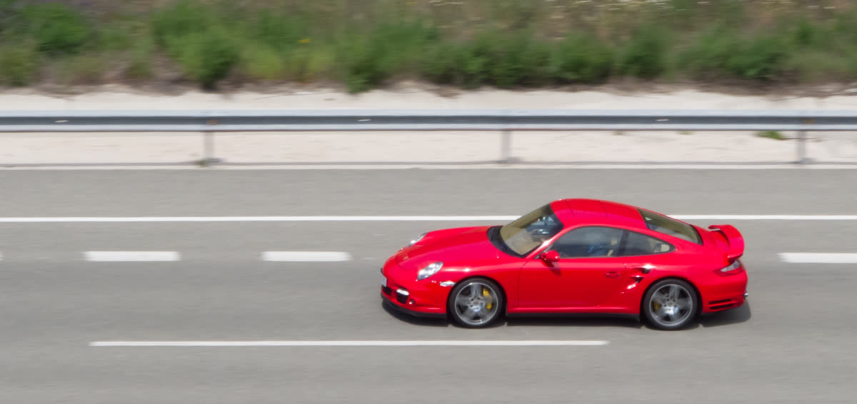 Porsche 911 Turbo - Panning - Barrido — 포르쉐 911 터보 S 가격, 쿠페 3억 4,270만 원부터